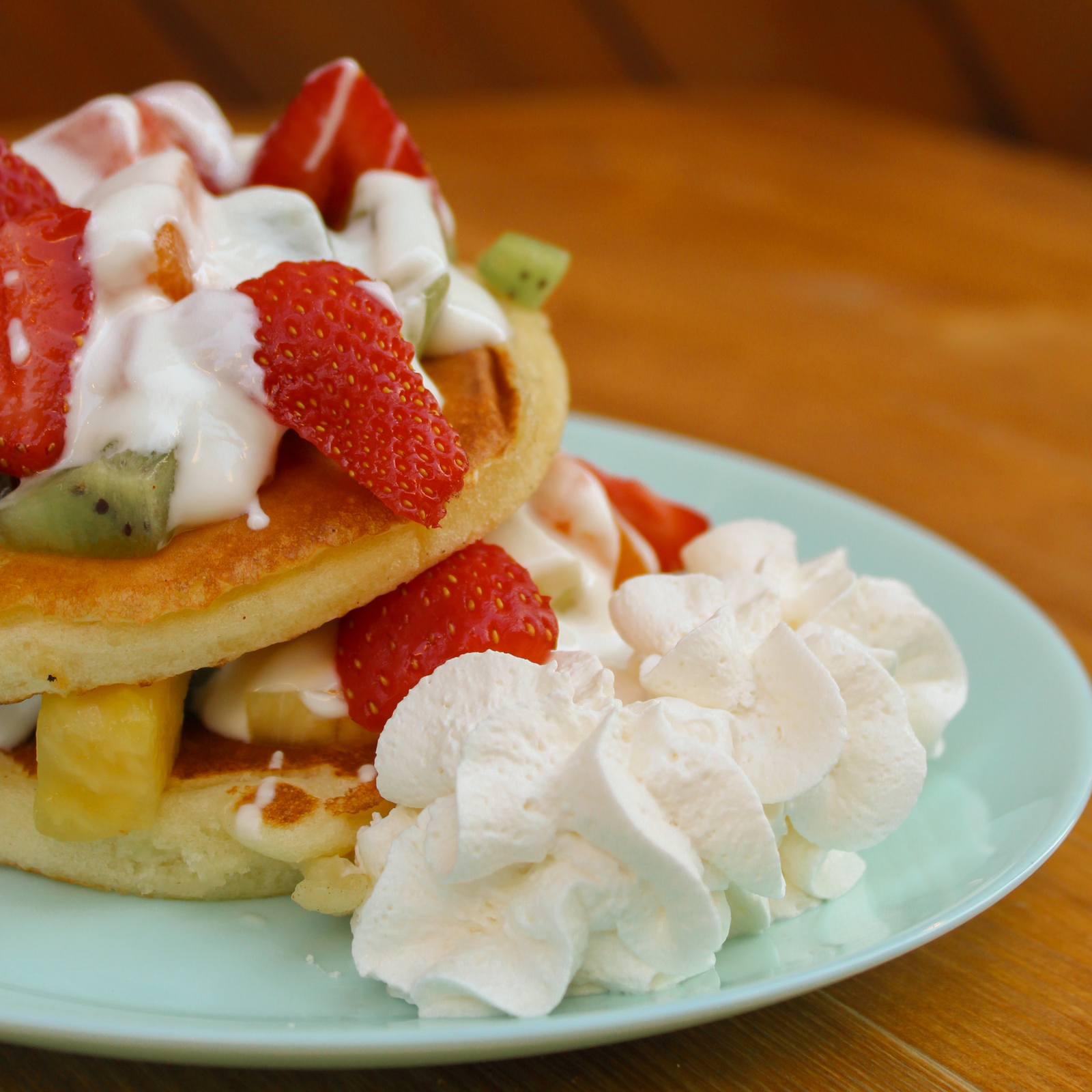 Pancake-frutta-e-yogurt